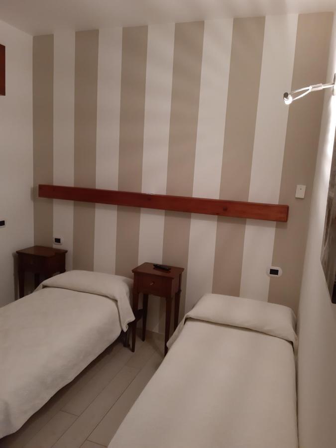 Sweet Appartment Di Guido Peschiera del Garda Exterior foto