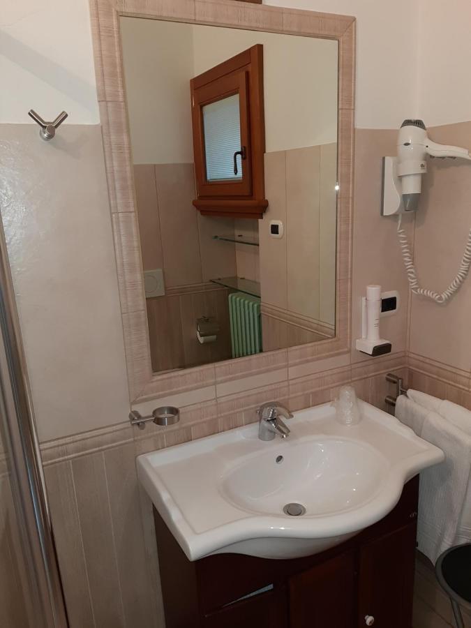 Sweet Appartment Di Guido Peschiera del Garda Exterior foto